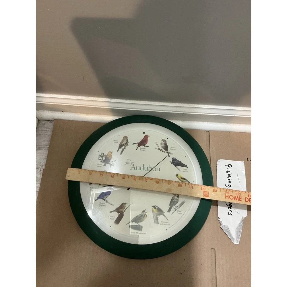 Audubon Society 12 Singing Bird Sounds Wall Clock 13.5